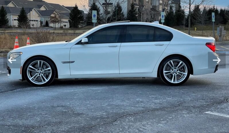 
								BMW 7 series full									